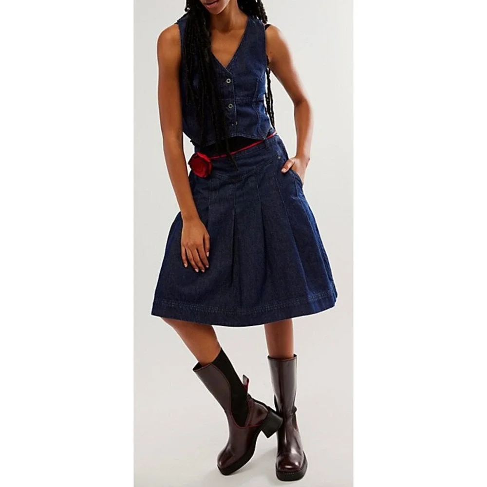 NEW FREE PEOPLE SCOUT DENIM CROPPED VEST TOP SKIRT SET OB1879827 SZ 4